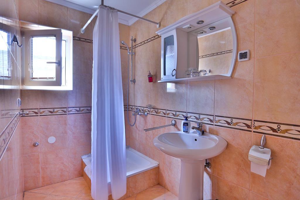 Guest House Mali Hotel Subotica Quarto foto